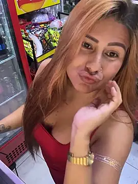 Amber Martins  online show from 02.11.25