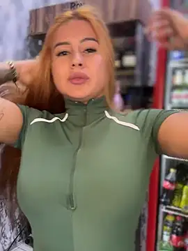 Amber Martins  online show from 03.22.25