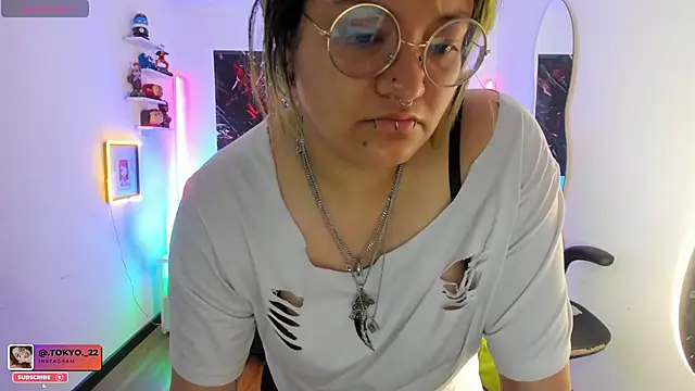 lucky-leah online show from 10.08.25