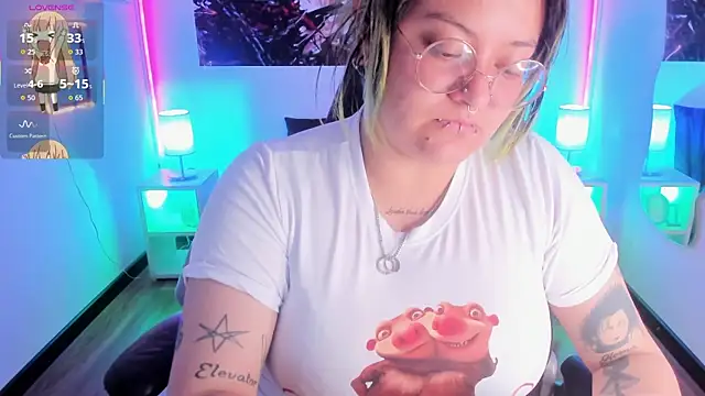 lucky-leah online show from 12.18.25