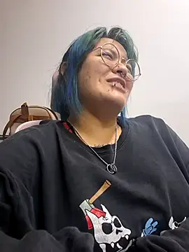 lucky-leah online show from 05.20.26