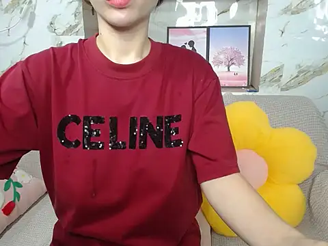 Love bug15 online show from 10.07.25