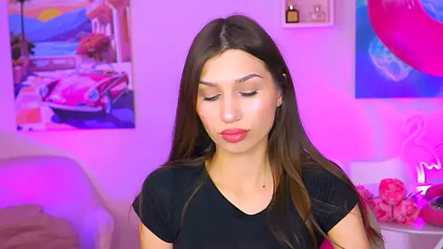 Snapshot of MollyPerry chatting on 12.03.24 MollyPerry online show from 12.03.24