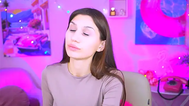 Snapshot of MollyPerry chatting on 01.07.25 MollyPerry online show from 01.07.25