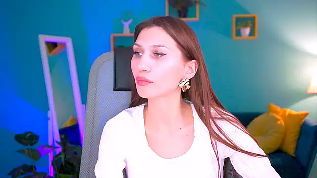 Snapshot of MollyPerry chatting on 02.14.25 MollyPerry online show from 02.14.25