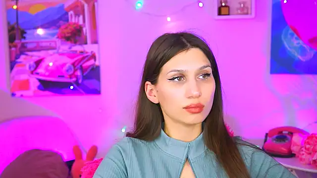 Snapshot of MollyPerry chatting on 02.16.25 MollyPerry online show from 02.16.25