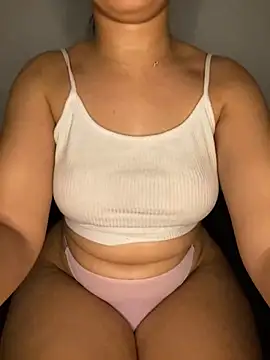 Snapshot of aya12aya chatting on 01.12.25 aya12aya online show from 01.12.25