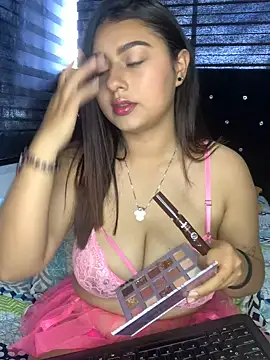 Kittyy Hott  online show from 01.24.25