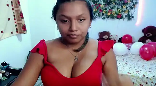 Snapshot of sexysusan4you chatting on 02.14.25 sexysusan4you online show from 02.14.25