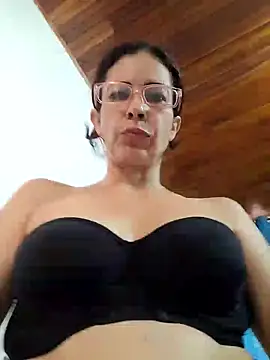 Snapshot of NATALIA_MAGICK chatting on 12.18.24 NATALIA MAGICK online show from 12.18.24