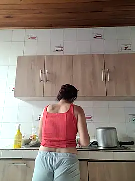 Snapshot of NATALIA_MAGICK chatting on 02.14.25 NATALIA MAGICK online show from 02.14.25