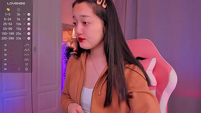 FreyaRaya online show from 12.06.24