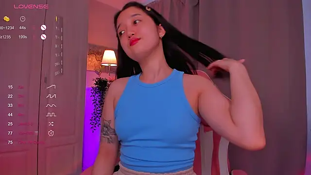 FreyaRaya online show from 02.01.25