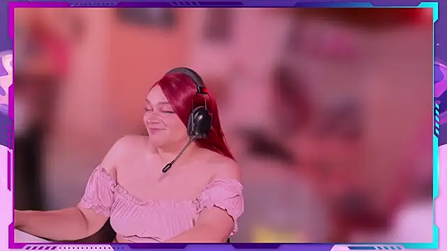 Snapshot of MegariaB chatting on 06.07.26 MegariaB online show from 06.07.26