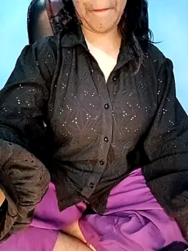 Snapshot of Dayna-36 chatting on 03.09.25 Dayna-36 online show from 03.09.25