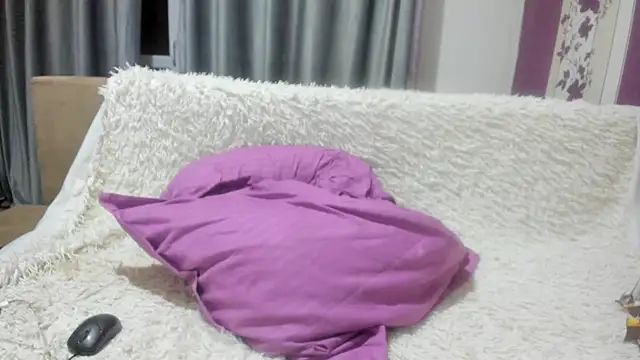 Dyana Kaylinn online show from 01.17.25