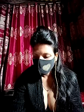 Snapshot of Depte- chatting on 01.25.25 Depte- online show from 01.25.25