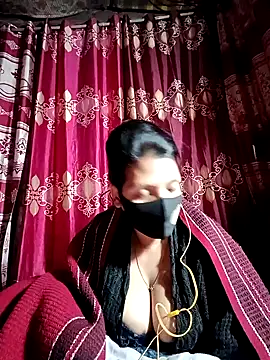 Snapshot of Depte- chatting on 01.26.25 Depte- online show from 01.26.25