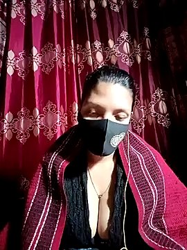 Snapshot of Depte- chatting on 01.28.25 Depte- online show from 01.28.25