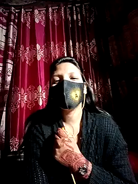 Snapshot of Depte- chatting on 02.02.25 Depte- online show from 02.02.25