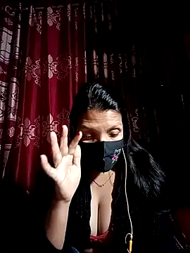 Snapshot of Depte- chatting on 02.06.25 Depte- online show from 02.06.25