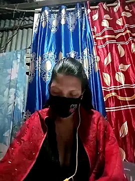 Snapshot of Depte- chatting on 02.13.25 Depte- online show from 02.13.25