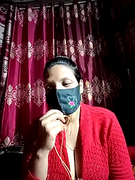 Snapshot of Depte- chatting on 02.21.25 Depte- online show from 02.21.25