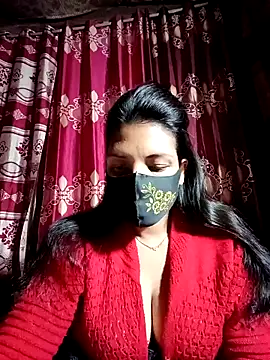 Snapshot of Depte- chatting on 02.25.25 Depte- online show from 02.25.25