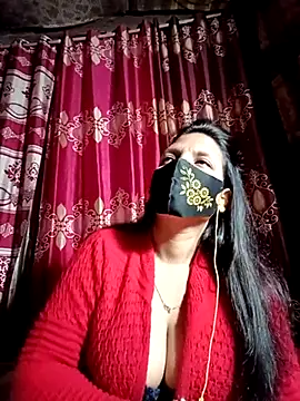 Snapshot of Depte- chatting on 02.26.25 Depte- online show from 02.26.25