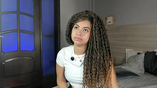 nayah   online show from 03.02.26