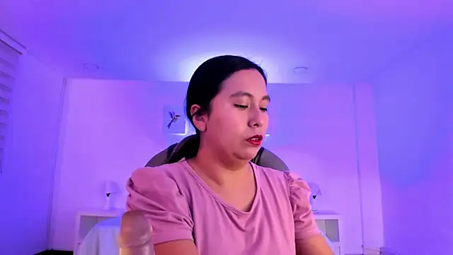  Natalie18 online show from 10.10.25