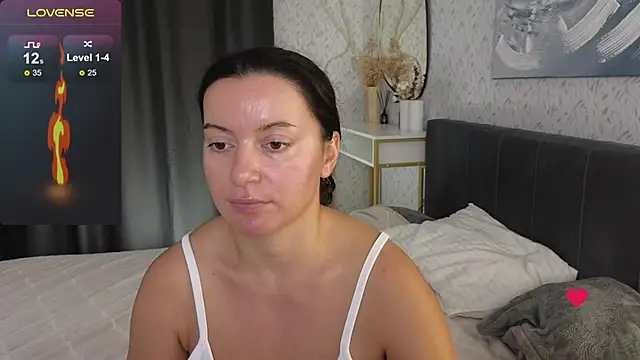 YourSweetDream  online show from 09.10.25