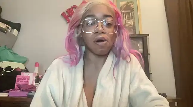 MommyConfident online show from 03.03.25