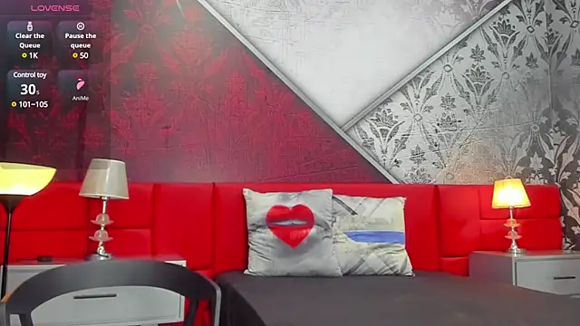 Alison Simmons online show from 01.11.25