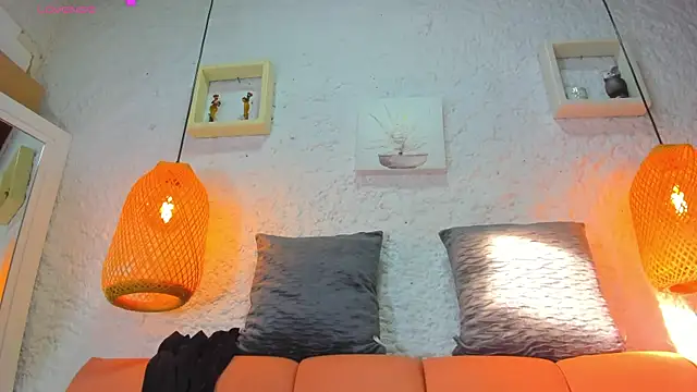 emiily s online show from 09.16.25