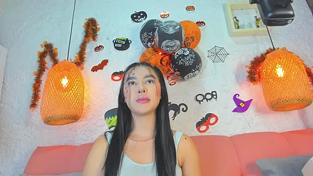 emiily s online show from 10.31.25