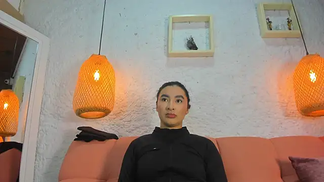 emiily s online show from 12.04.25