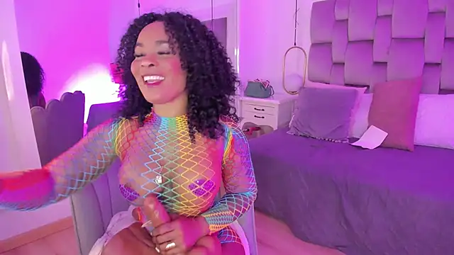 PamelaMendez  online show from 03.09.25