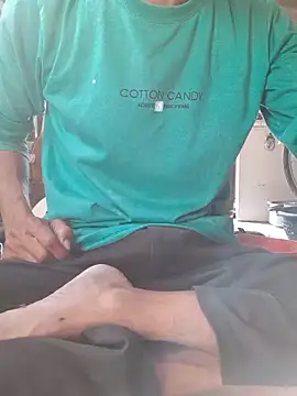 Snapshot of Burhade-- chatting on 10.11.25 Burhade-- online show from 10.11.25