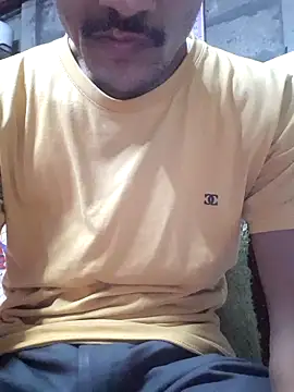 Snapshot of Burhade-- chatting on 11.27.25 Burhade-- online show from 11.27.25