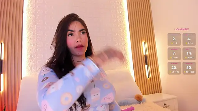 alyssa vargas online show from 11.09.25