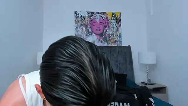 AmberAdams  online show from 12.04.24