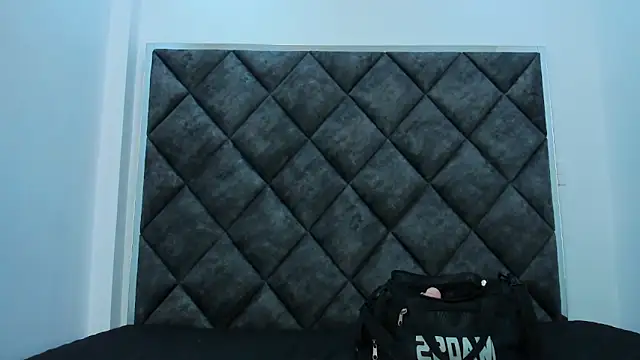 AmberAdams  online show from 01.13.25