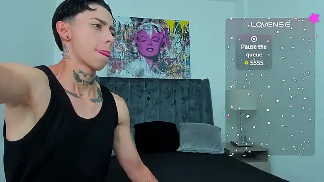 AmberAdams  online show from 01.31.25