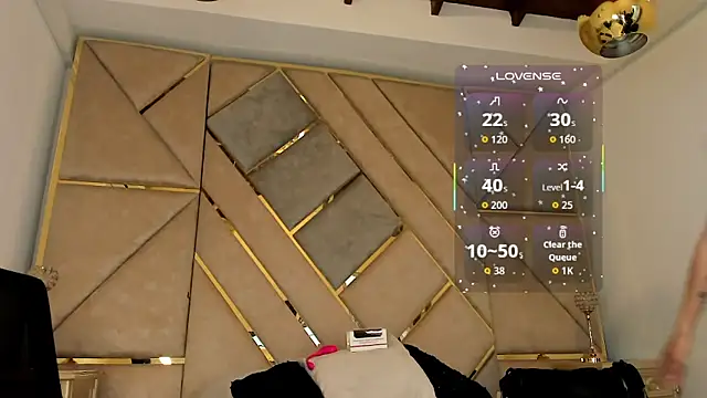 AmberAdams  online show from 09.15.25