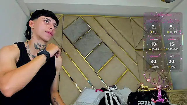 AmberAdams  online show from 10.24.25