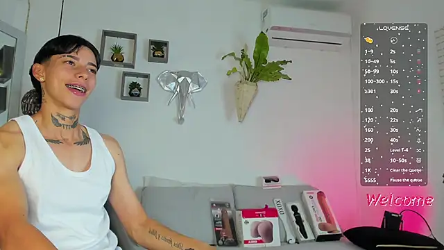 AmberAdams  online show from 12.15.25