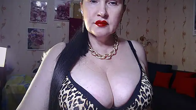 Renezlice online show from 03.17.25