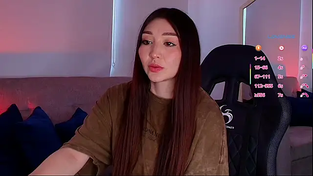 Valengarcia  online show from 04.12.26