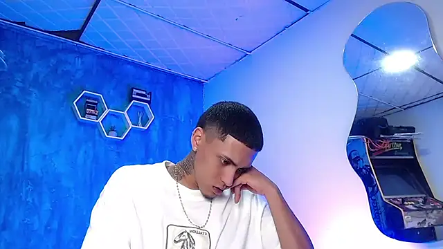 Liam lee online show from 01.11.25